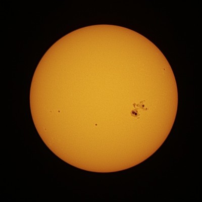 Наблюдайте уникальное солнечное пятно! 26 Октябрь 2014 12:37 первое Наблюдайте уникальное солнечное пятно! 26 Октябрь 2014 12:37 первое