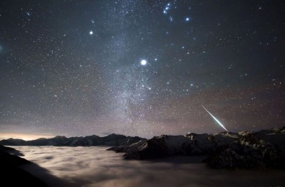 Метеорный поток Гемениды 09 Декабрь 2015 10:58